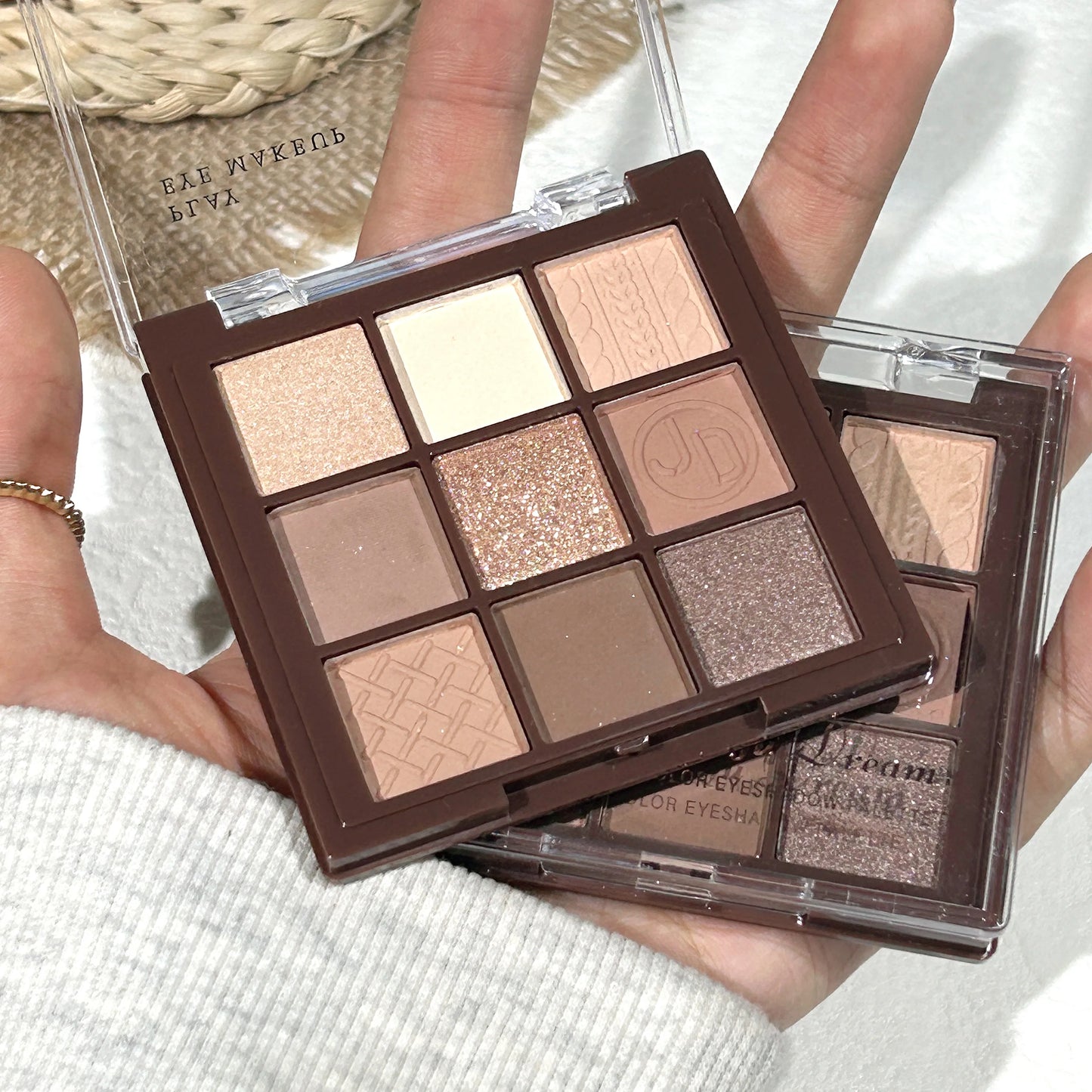 9 Color Brown Eyeshadow Palette
